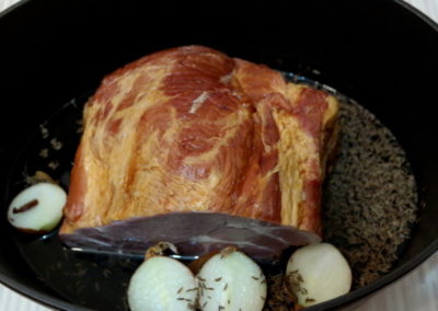 Zuerst das Fleisch schmoren